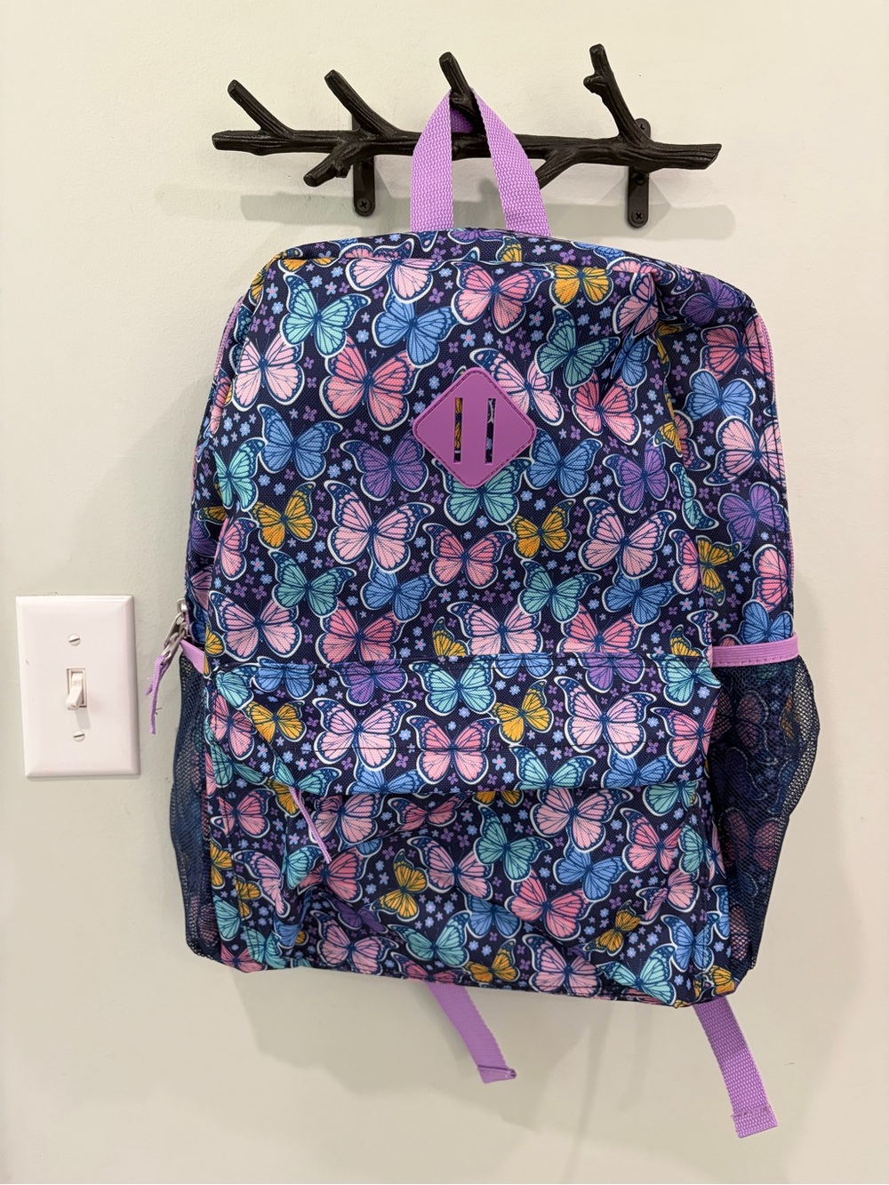 NWOT Kids Butterfly Pattern Backpack Multicolor - Cute School Bag